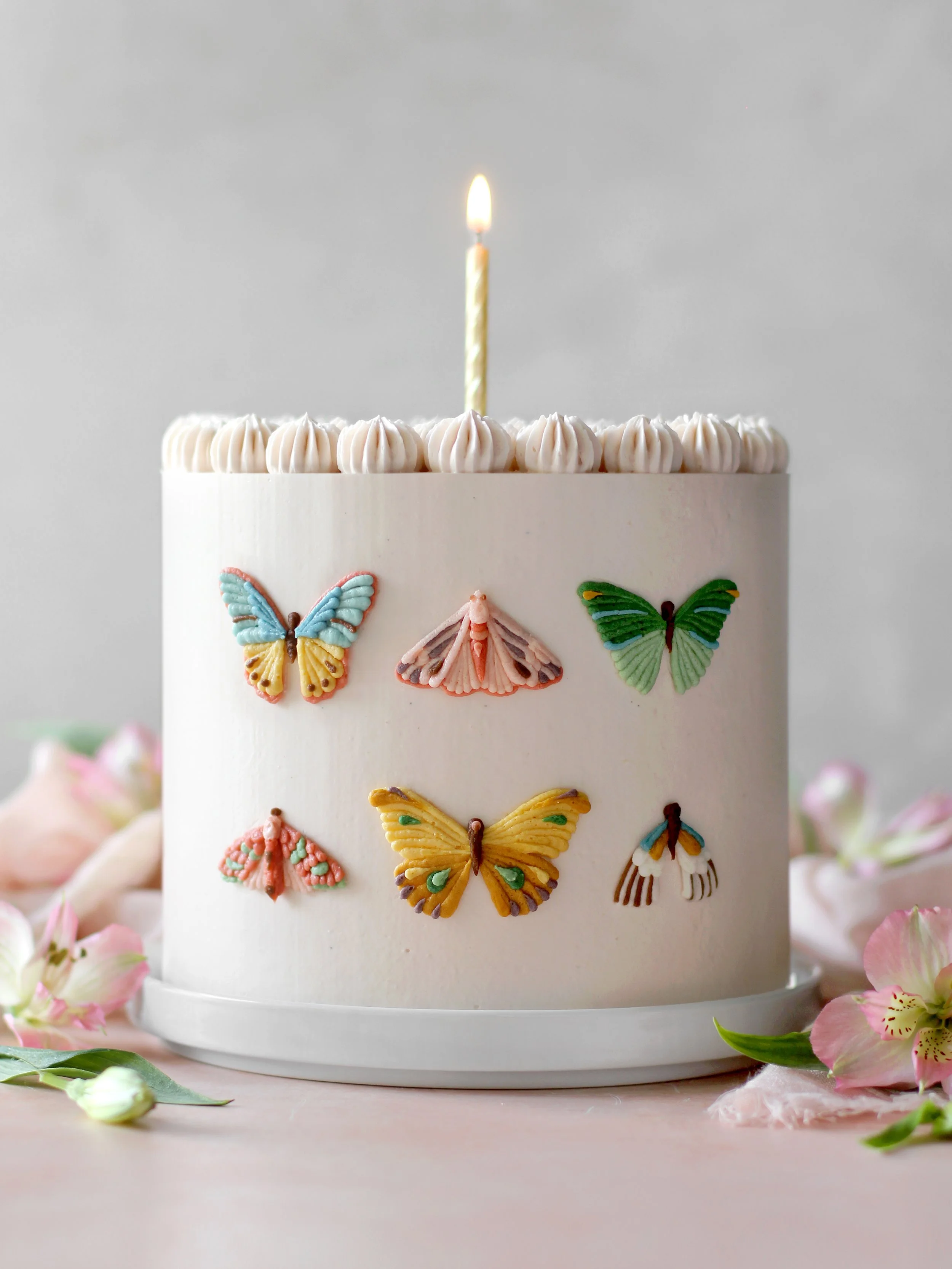 CAKE II ASH design by SOGOKAGU⑥ TA2610 Cakes — Alexa S. Curto